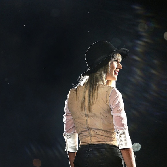 swiftie4